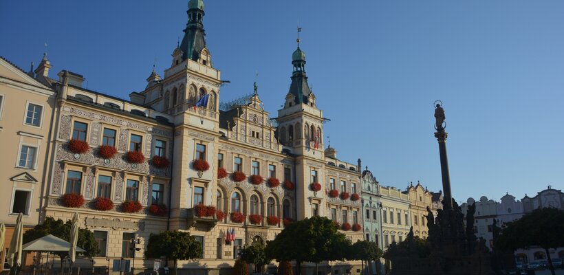 Soutěž na rekonstrukci letního fotbalového stadionu má vítěze