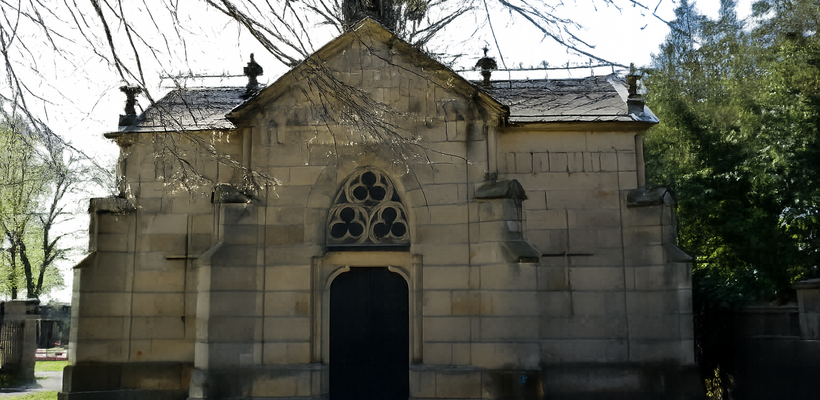 Na Slavíně začne oprava hrobky Krausových díky dotaci od města