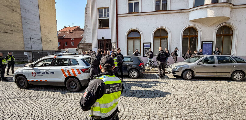 Dva dny s Kometou v elektronické tužce