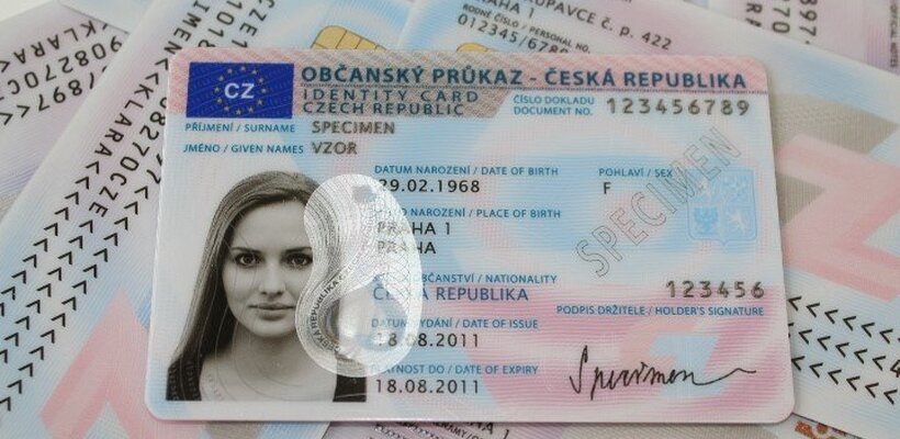 Staré občanské průkazy končí, nezapomeňte na výměnu