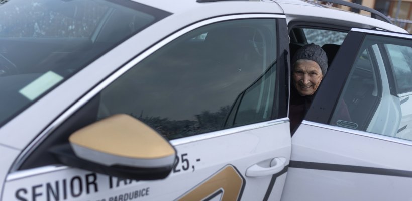 Senior taxi od 15. ledna pouze s novými průkazy