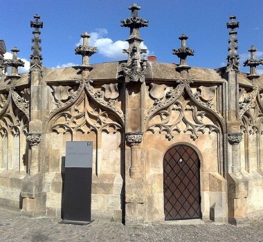 Kamenná kašna (Stone Fountain)