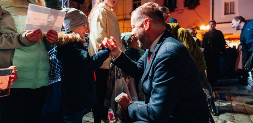 Mobilní hra "Pardubická dopravní záhada" přilákala stovky účastníků, oceněno bylo 30 dětí