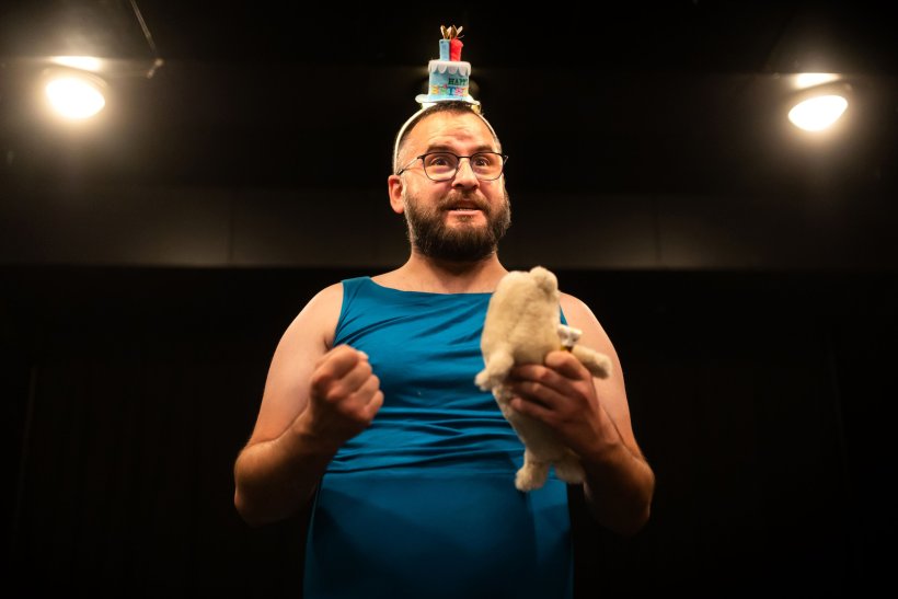 Řekni, kde ti muži jsou