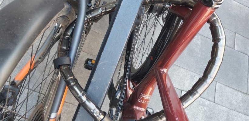 Pomáháme: lovit peněženky, najít majitele, odemykat i zamykat kola