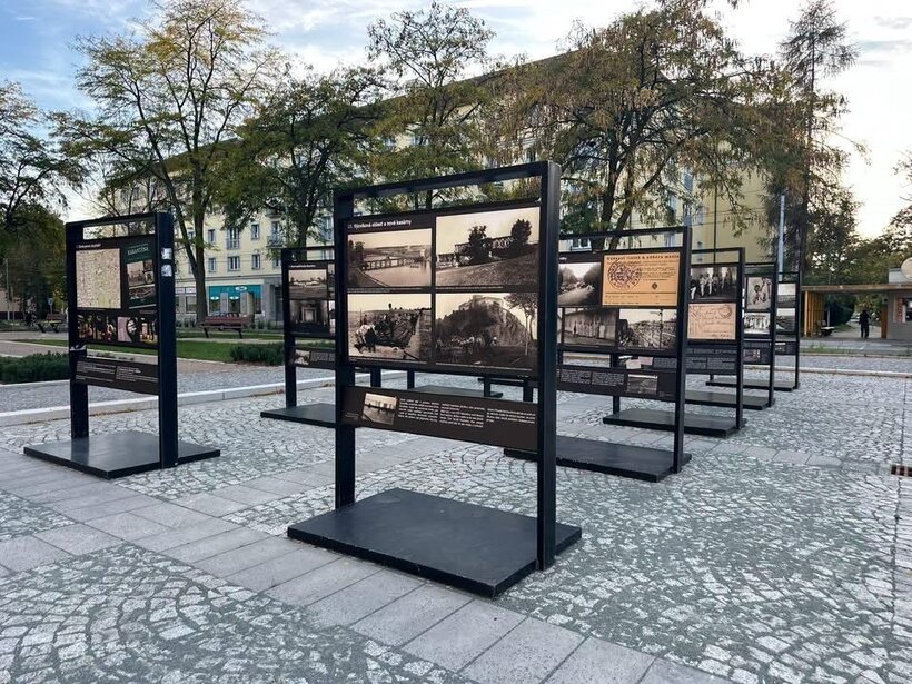 Venkovní výstava Karanténa: příběh zapomenutého lazaretu