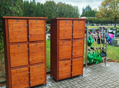 Správa pardubického centrálního hřbitova zavádí novou službu: Pronájem úložných boxů pro úklidové prostředky