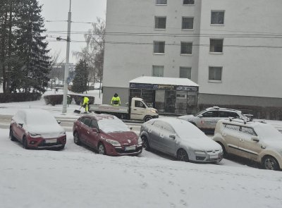 Zimní údržba v Pardubicích probíhá podle schváleného plánu, jede v plném nasazení
