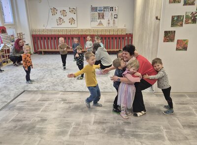 Pardubické školky mají pomoc navíc, město poděkovalo babičkám dobrovolnicím za jejich čas