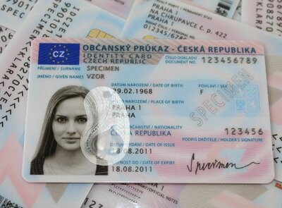 Staré občanské průkazy končí, nezapomeňte na výměnu