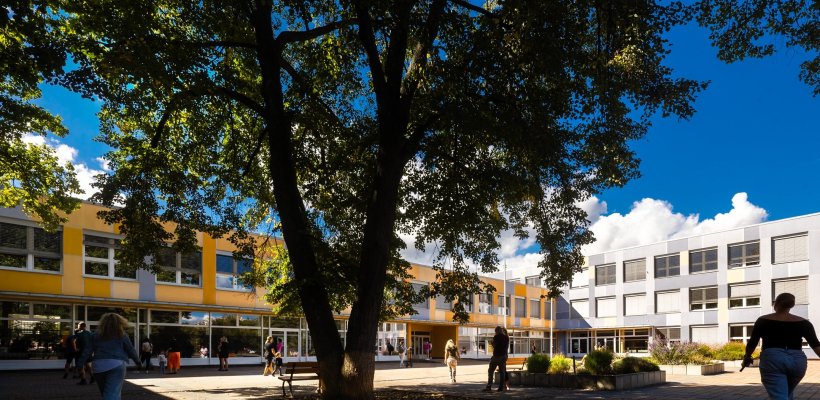 Rodiče již mohou vyplňovat přihlášky k zápisům budoucích prvňáčků do ZŠ pro školní rok 2026/2027