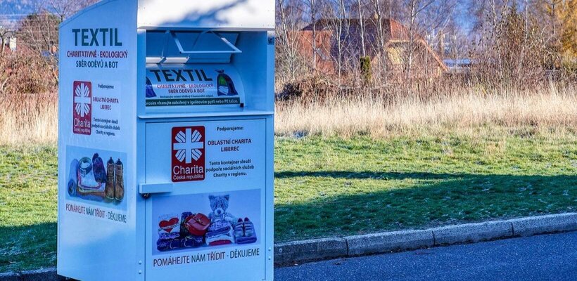 Pardubice mění systém sběru textilu, kontejnery nově zajistí firma DIMATEX CS