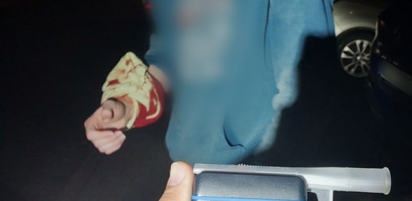 Štědrý den strážníků v Pardubicích. Krádež věnce a nerozhodný pacient