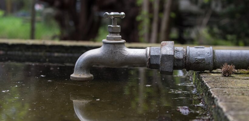 Upozornění na nepříznivou hydrologickou situaci a výzva k šetření vodou