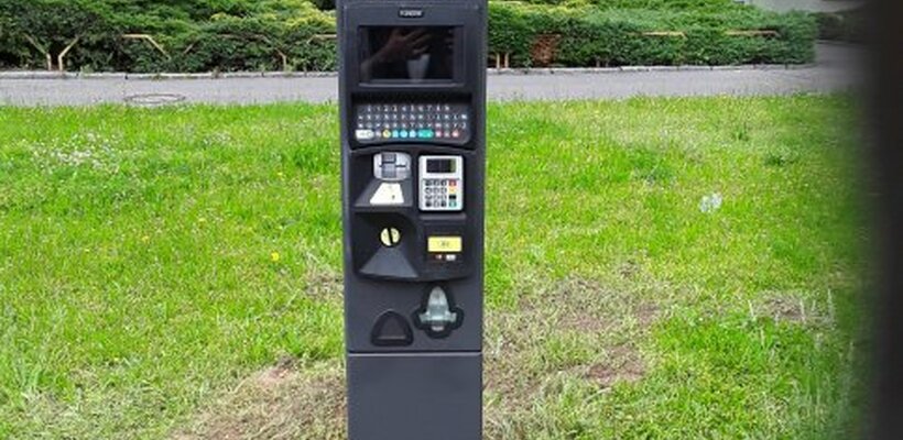 Řidiči při zadávání SPZ do parkovacích automatů stále výrazně chybují