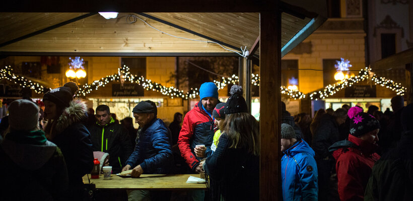 V předvánočním čase se na Pernštýnské náměstí vrátí adventní trhy