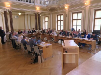 Město a kraj řeší společně nejen letiště, ale také silniční síť nebo okolí zámku