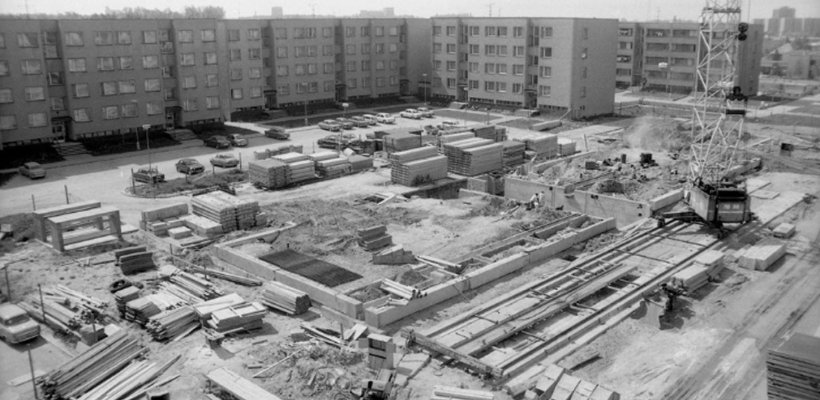 PO STOPÁCH HISTORIE OBVODU