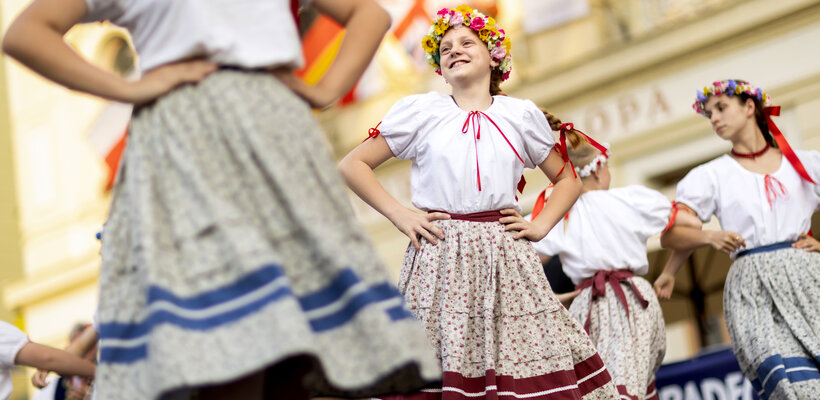 Pardubice roztančí Pernštýnská noc. Centrum města ovládne folklor