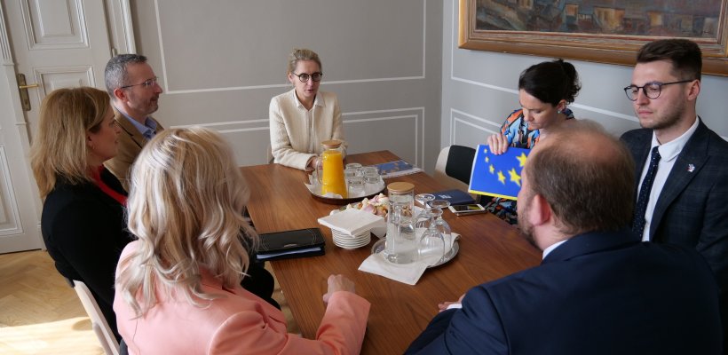 Pardubice navštívila vedoucí Zastoupení Evropské komise v ČR, jednala také na radnici