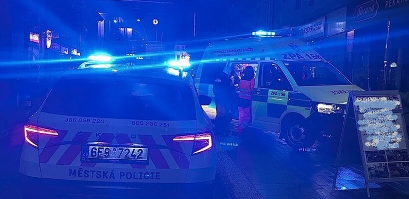 Noc v baru skončila zlomeným nosem; Nepovedená výchova