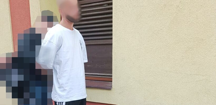 Z ČR byl vyhoštěn za krádeže kol, v Pardubicích ho dopadli strážníci; Výtržníka předala strážníkům Vojenská policie