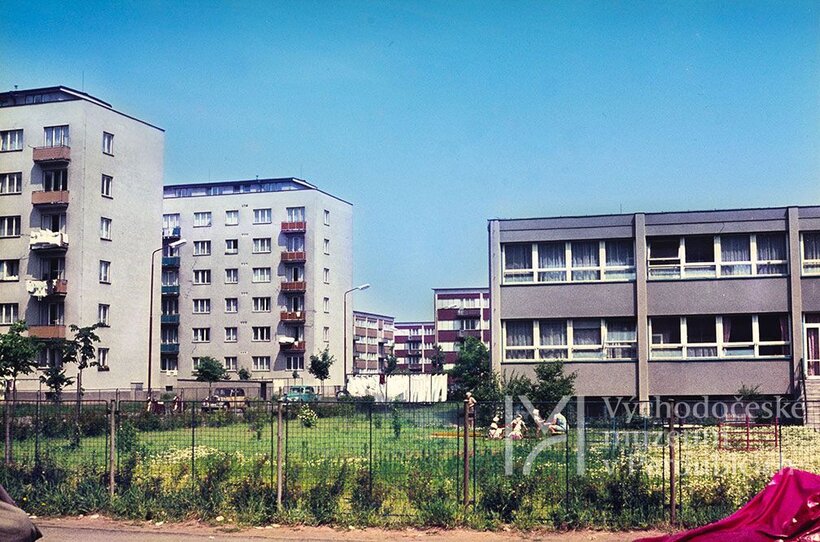 Umění ve veřejném prostoru na sídlišti Polabiny
