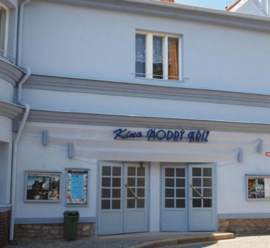 Kino Modrý kříž (Modrý kříž Cinema)