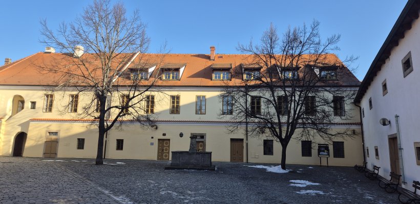 Na Příhrádku na jaře vyroste další Lavička Václava Havla